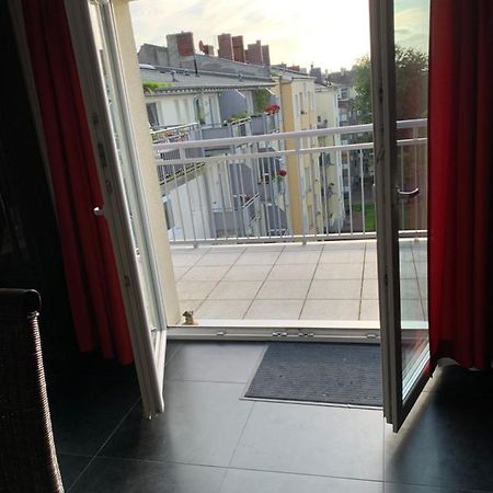 Nordsee Und City Fusslaufig - Luxeriose Fewo Mit Grossem Balkon Wilhelmshaven Exterior photo