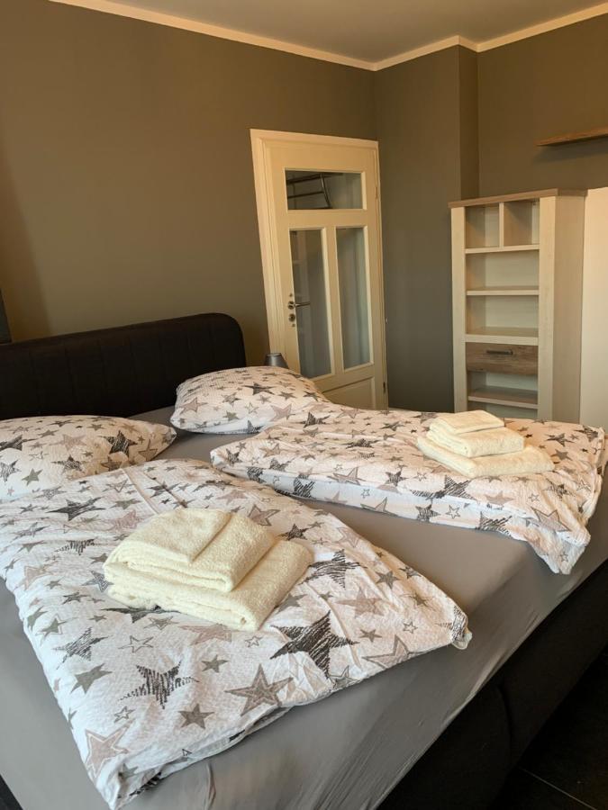 Nordsee Und City Fusslaufig - Luxeriose Fewo Mit Grossem Balkon Wilhelmshaven Exterior photo