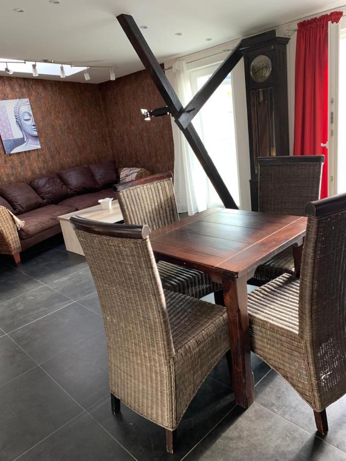 Nordsee Und City Fusslaufig - Luxeriose Fewo Mit Grossem Balkon Wilhelmshaven Exterior photo