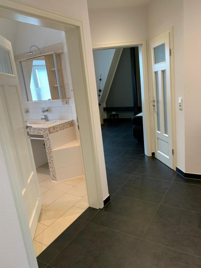 Nordsee Und City Fusslaufig - Luxeriose Fewo Mit Grossem Balkon Wilhelmshaven Exterior photo